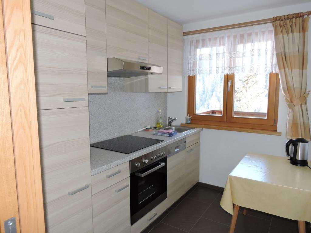 Haus Bergkristall Samnaun Pokoj fotografie